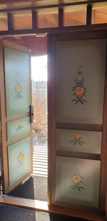 Bålsta Woodstock B & B Studios מראה חיצוני תמונה