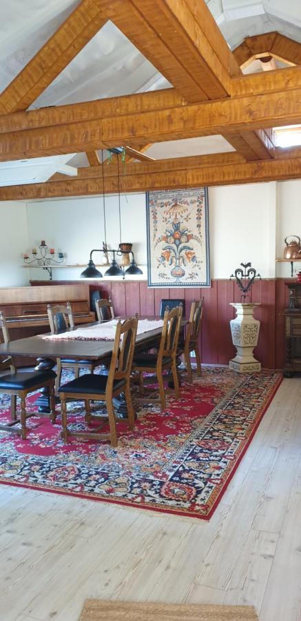 Bålsta Woodstock B & B Studios מראה חיצוני תמונה