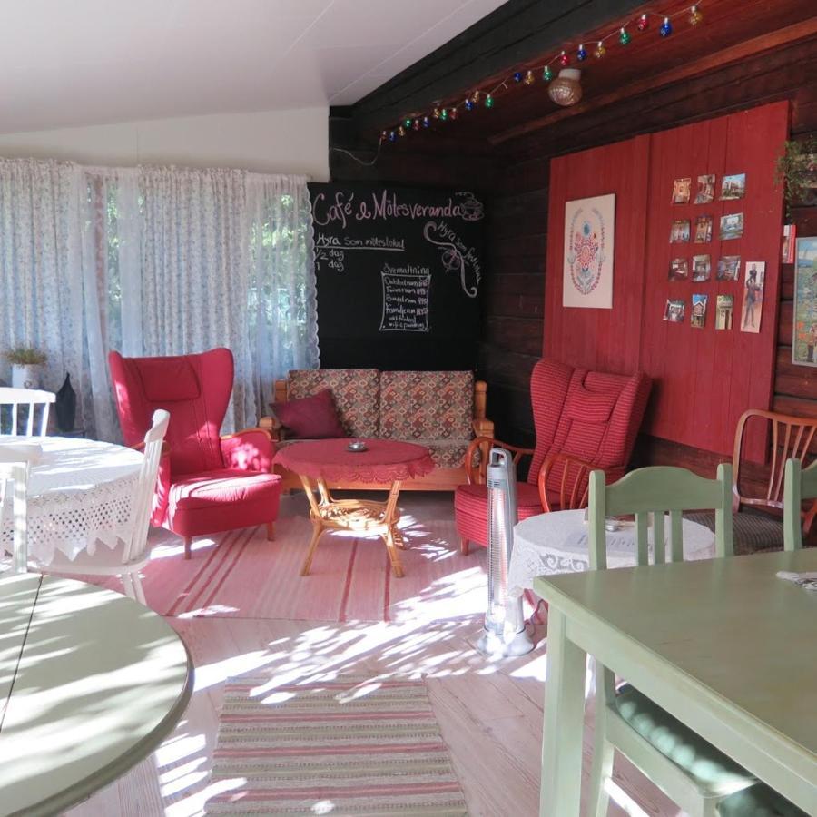 Bålsta Woodstock B & B Studios מראה חיצוני תמונה